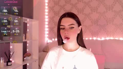 Snapshot of holymiax chatting on 10.14.25 Mia online show from 10.14.25