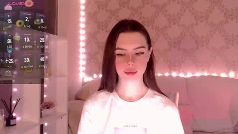 Snapshot of holymiax chatting on 10.22.25 Mia online show from 10.22.25