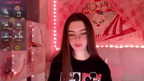 Snapshot of holymiax chatting on 10.27.25 Mia online show from 10.27.25