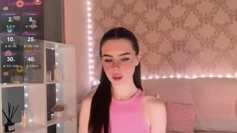 Snapshot of holymiax chatting on 11.14.25 Mia online show from 11.14.25