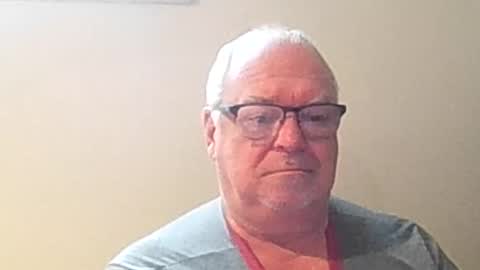 Snapshot of homiam2 chatting on 04.03.26 HairyDad online show from 04.03.26