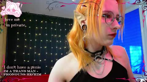 Honelints boyblonde hair AsterMIntfemboybrown hair online show from 03.09.25