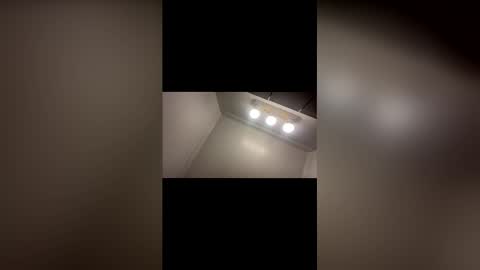 Snapshot of honesty312 chatting on 01.06.26 honesty312 online show from 01.06.26