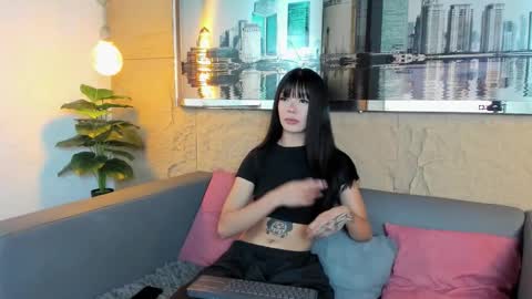Snapshot of honey__monroe chatting on 11.11.25 honey monroe online show from 11.11.25