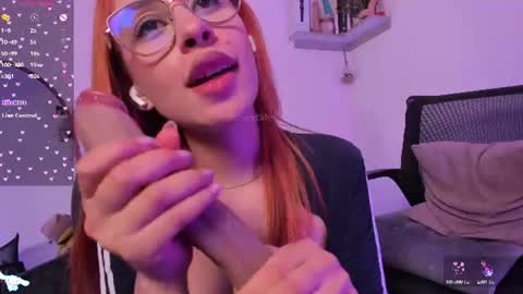  Hi Im  Annie  vic   Your dreams came true  online show from 06.11.26