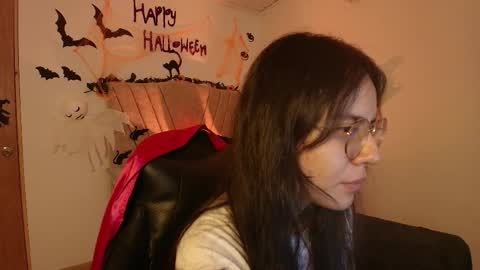   online show from 10.14.25