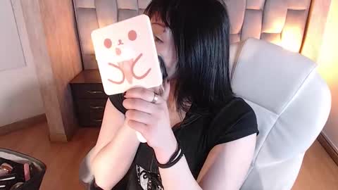 Honney online show from 02.23.26