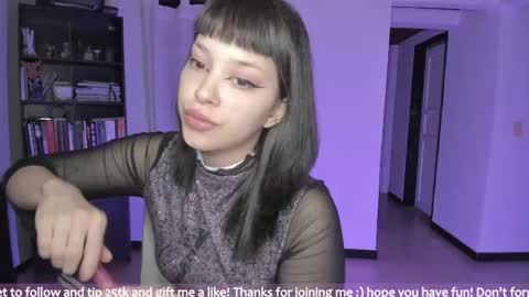 Snapshot of honey_hoe chatting on 03.24.26 Lau online show from 03.24.26