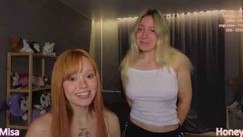 Snapshot of honey_honey_honey chatting on 09.13.25 Honey and Misa online show from 09.13.25