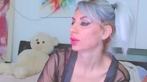 honey_lara online show from 03.12.26