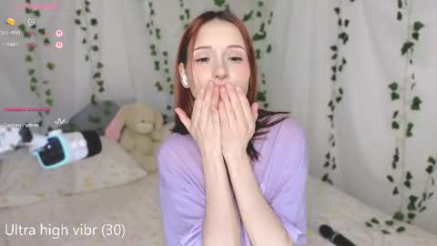 Snapshot of honey_letty chatting on 03.22.26 LETTY online show from 03.22.26