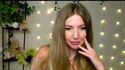 Lily online show from 07.10.26