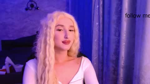 honey_sunset online show from 11.07.25