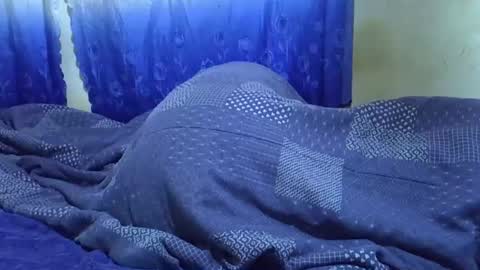Snapshot of honey_sunshiny chatting on 03.15.26 honey_sunshiny online show from 03.15.26