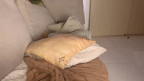 Honey-Sweett online show from 12.14.24