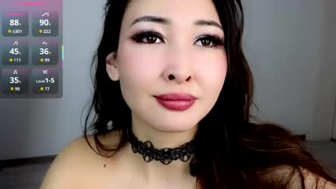 Snapshot of honey_yani chatting on 09.21.25 yani online show from 09.21.25