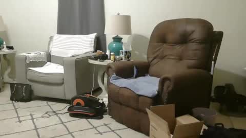 Snapshot of honeybuns344636 chatting on 03.12.25 Honey online show from 03.12.25