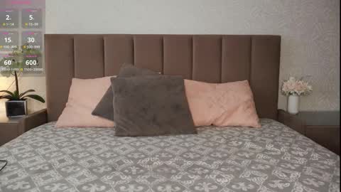 Caroline online show from 01.12.26