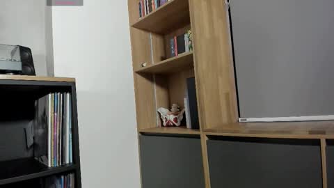 Sofia independent model online show from 02.18.26