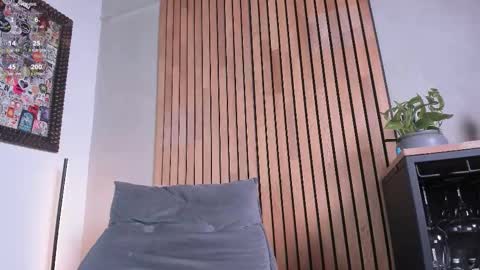 Sofia independent model online show from 03.26.26