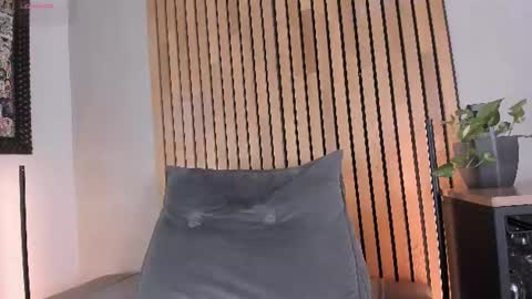 Snapshot of honeyhot69__ chatting on 07.29.26 Sofia independent model online show from 07.29.26