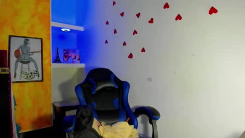 HONEY LUXE online show from 03.03.26