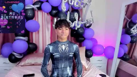 Snapshot of honeymoon_sariel chatting on 11.10.25 honeymoon_sariel online show from 11.10.25