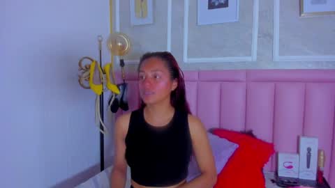 holly online show from 02.23.26