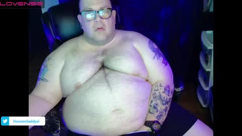 Snapshot of hoosierdaddyxl chatting on 06.11.26 Sir online show from 06.11.26
