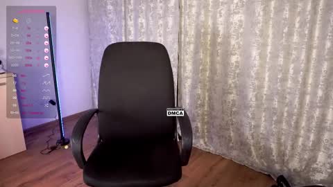 Karina online show from 11.06.25