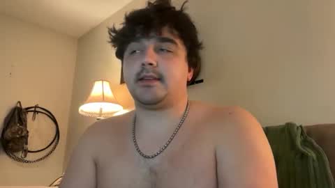 Snapshot of horneenbored chatting on 11.19.25 horneenbored online show from 11.19.25