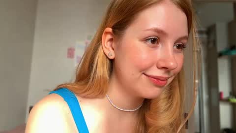 Snapshot of horney_audrey chatting on 04.20.26 Audrey online show from 04.20.26