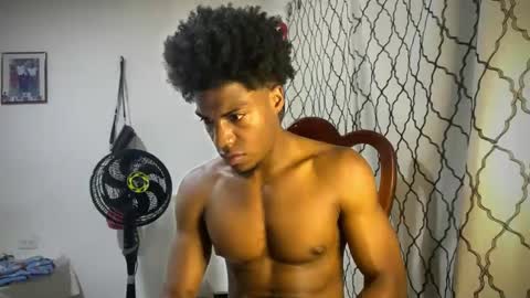 Snapshot of horneyguy2399 chatting on 09.14.25 sugarbaby online show from 09.14.25