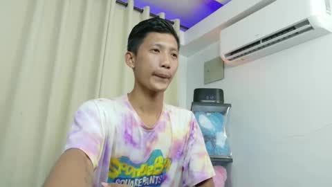 Snapshot of horny_asianmoreno chatting on 10.31.25 ROGER online show from 10.31.25
