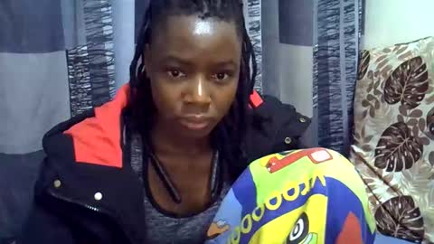 Snapshot of horny_baddie18 chatting on 06.11.26 Leila online show from 06.11.26