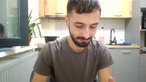 Snapshot of horny_couple9600 chatting on 09.24.25 horny_couple9600 online show from 09.24.25