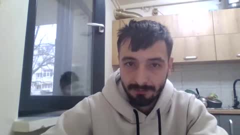 Snapshot of horny_couple9600 chatting on 11.05.25 horny_couple9600 online show from 11.05.25