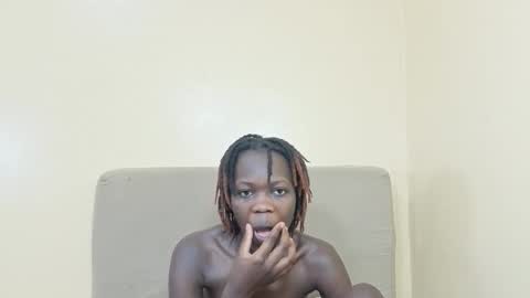 Snapshot of horny_ebonies chatting on 02.22.26 horny_ebonies online show from 02.22.26
