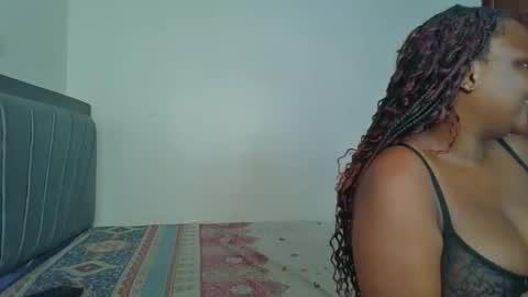 horny_lainie online show from 10.14.25