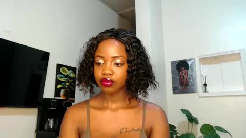 horny_princcess online show from 01.24.25