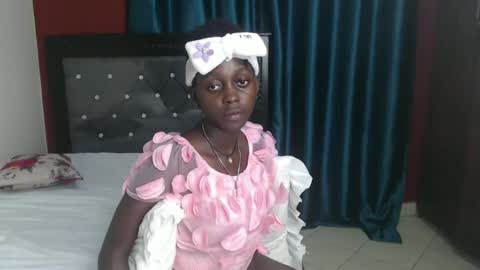 Bella online show from 12.18.24