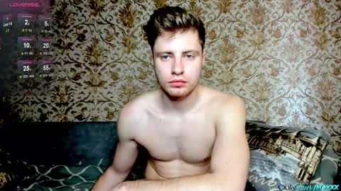 Snapshot of hornyblondieboyy chatting on 03.09.26 Max online show from 03.09.26