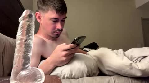 Justin 7 inches online show from 11.15.25