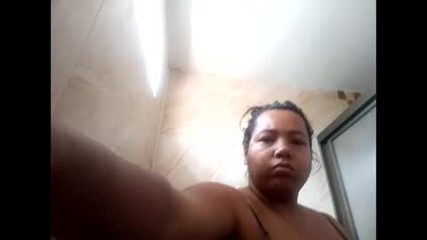 Snapshot of hornyboobs18 chatting on 09.14.25 karen online show from 09.14.25