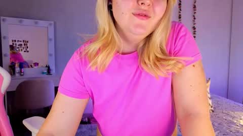 Snapshot of hornycakee chatting on 12.02.25 HornyCakee online show from 12.02.25