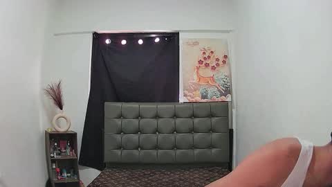 HornyEssel online show from 02.13.26