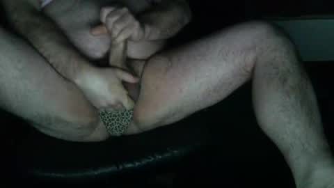 Snapshot of hornyhairyguy99 chatting on 01.13.25 hornyhairyguy99 online show from 01.13.25
