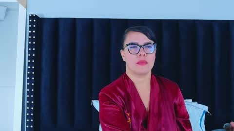 Snapshot of hornylatimommy chatting on 03.22.26 Natasha online show from 03.22.26