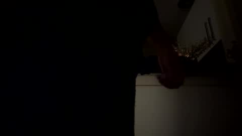 Snapshot of hornyonelooking1 chatting on 03.11.25 hornyonelooking1 online show from 03.11.25