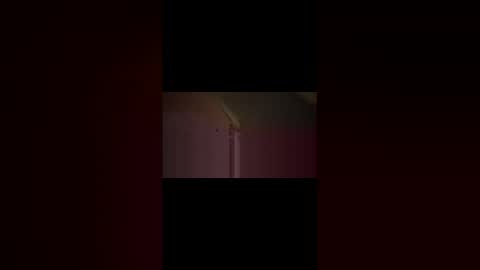 Snapshot of hornyonelooking1 chatting on 12.04.25 hornyonelooking1 online show from 12.04.25